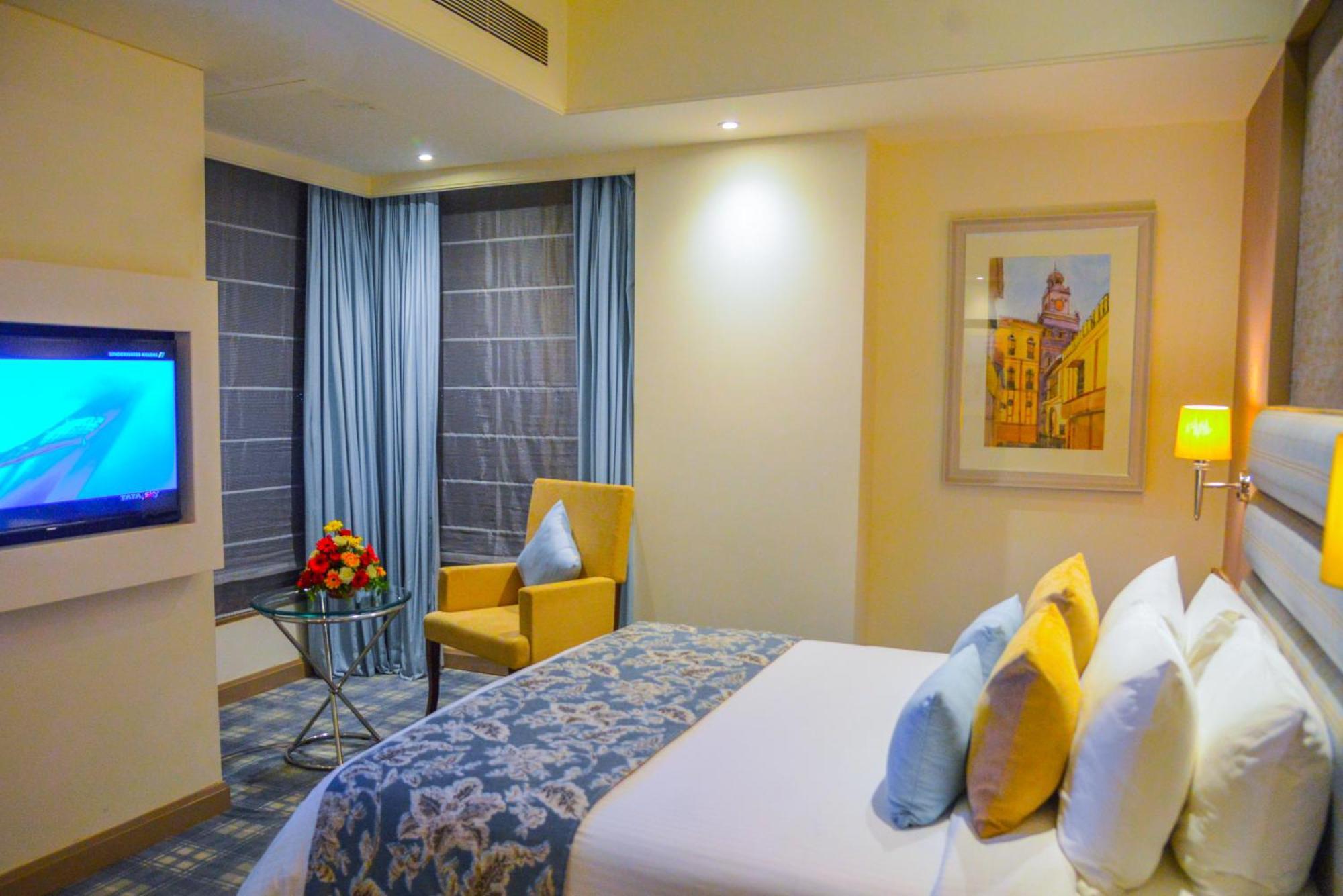 Efcee Sarovar Premiere Bhavnagar Exterior foto